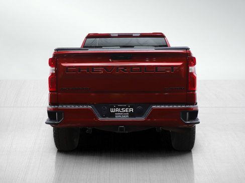Used 2022 Chevrolet Silverado 1500 Custom w/ LPO, Blackout Package image 4