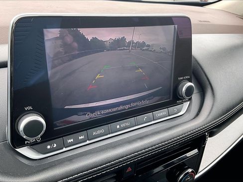 Used 2023 Nissan Rogue SV AWD/4WD image 20