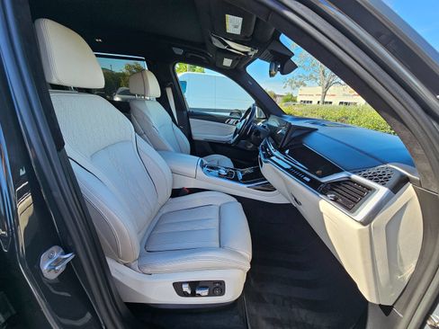 Used 2023 BMW X7 M60i w/ Executive Package AWD/4WD image 55