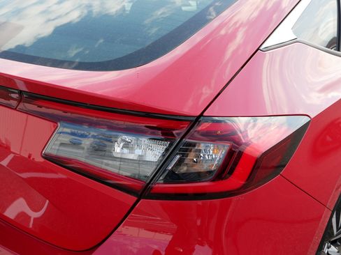 Certified 2023 Honda Civic EX-L image 17