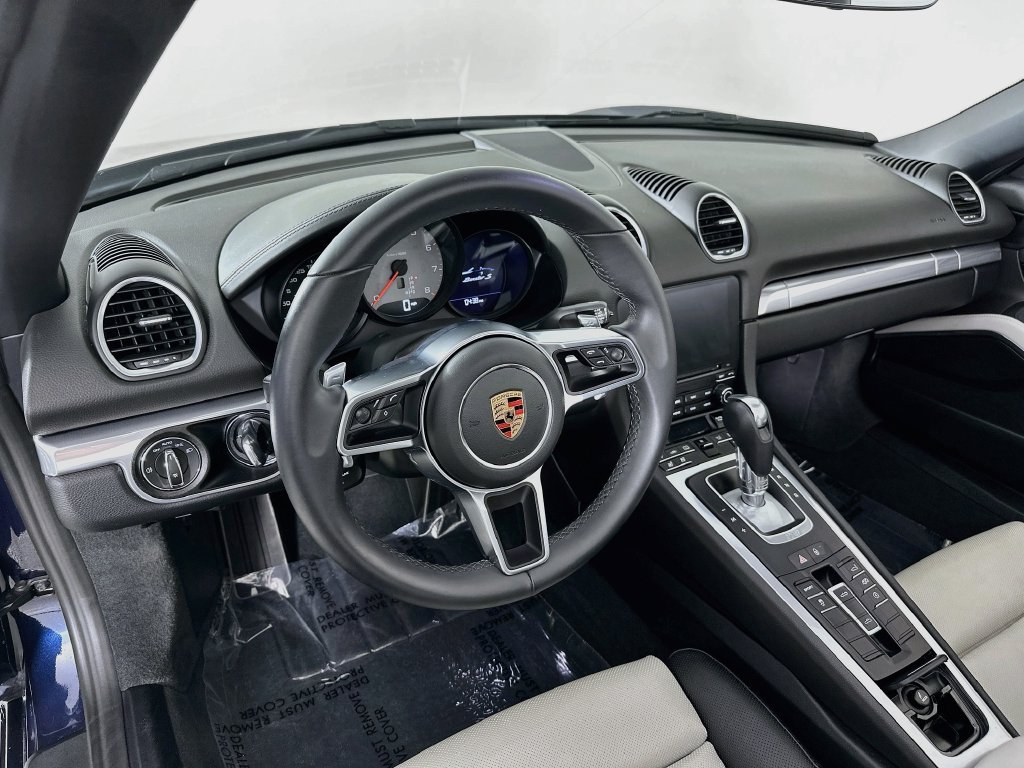 Used 2019 Porsche 718 Boxster S RWD image 9