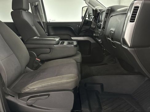 Used 2017 Chevrolet Silverado 2500 LT w/ Midnight Edition AWD/4WD image 19