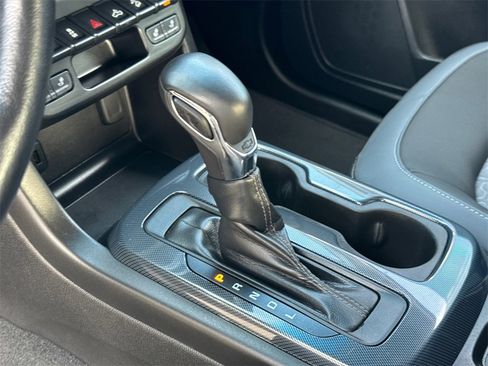 Used 2022 Chevrolet Colorado Z71 image 28