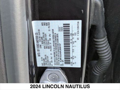 Used 2024 Lincoln Nautilus Black Label w/ Jet Appearance Package (87T) AWD/4WD image 30