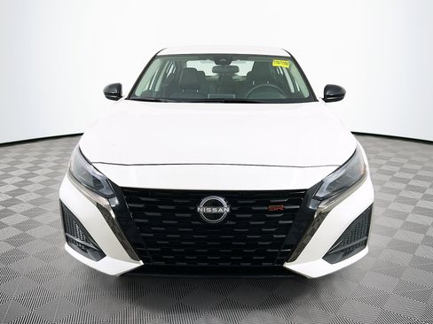 New 2025 Nissan Altima 2.5 SR image 25