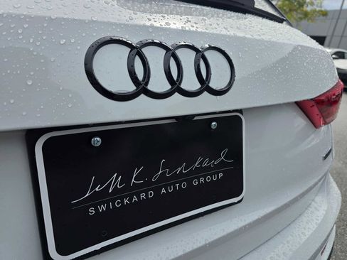 New 2025 Audi Q3 2.0T Premium Plus image 16