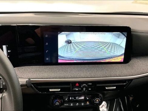 New 2026 Nissan Kicks SV w/ SV Premium Package FWD image 26