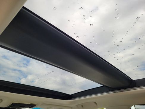 Used 2024 Lexus ES 350 Ultra Luxury image 16