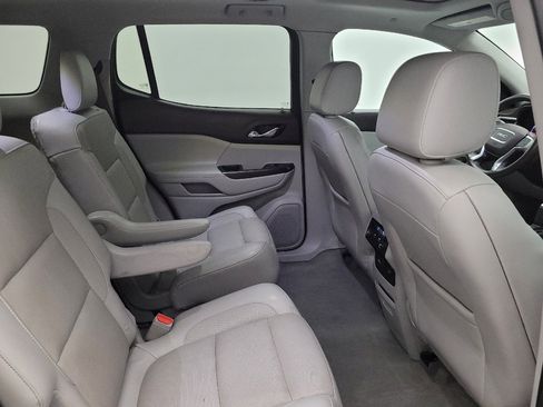 Used 2017 GMC Acadia SLT FWD image 19
