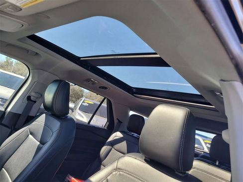 Used 2021 Ford Explorer Limited w/ Equipment Group 301A image 21