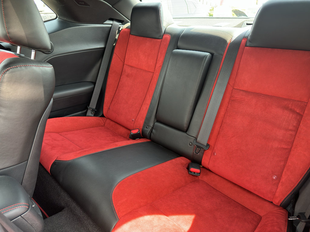 Used 2022 Dodge Challenger R/T Scat Pack RWD image 15