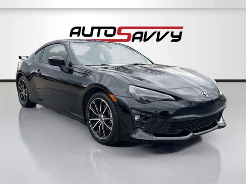 Used 2019 Toyota 86 image 1