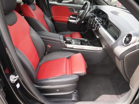 Used 2021 Mercedes-Benz GLB 250 image 19