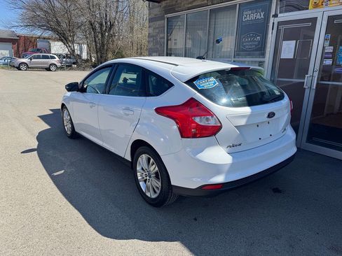 Used 2012 Ford Focus SEL image 3