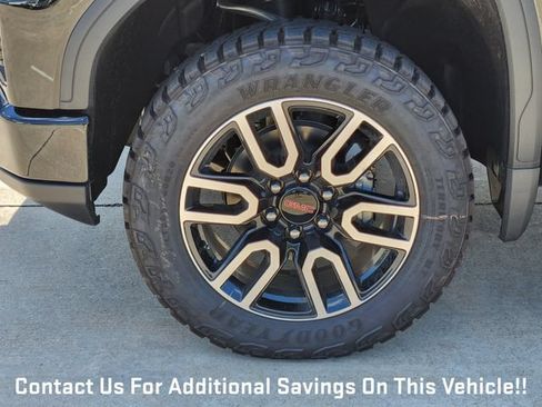 New 2026 GMC Sierra 1500 AT4 w/ AT4 Premium Package AWD/4WD image 7