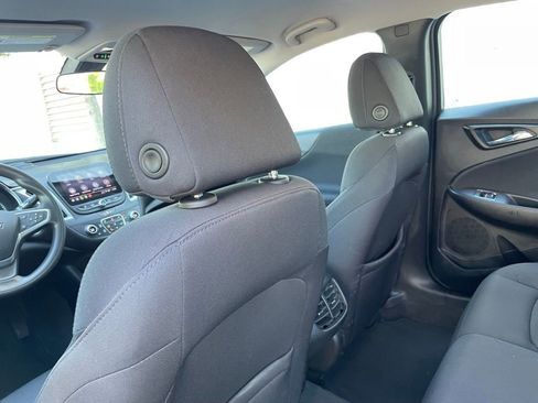 Used 2022 Chevrolet Malibu LT FWD image 25