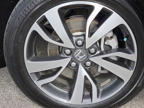 Used 2024 Honda Odyssey Touring image 10