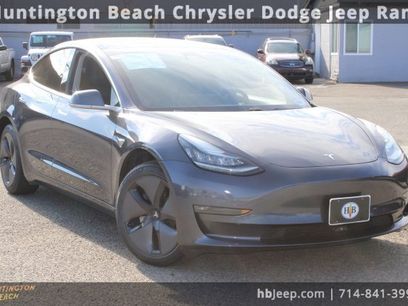 Used 2018 Tesla Model 3 Mid Range