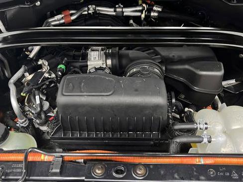 Used 2023 Ford Explorer Limited w/ Hybrid Equipment Group 310A AWD/4WD image 28