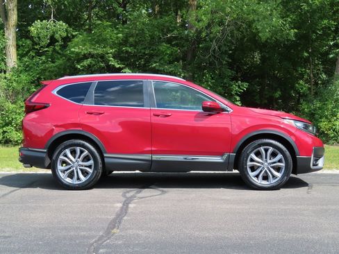 Used 2022 Honda CR-V Touring image 2
