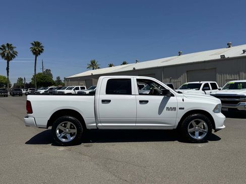 Used 2015 RAM 1500 Express AWD/4WD image 13