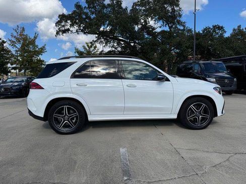 Certified 2025 Mercedes-Benz GLE 350 4MATIC image 28