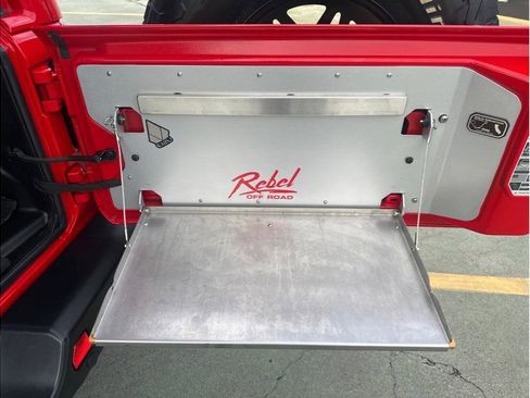 Used 2021 Jeep Wrangler Unlimited Rubicon image 31