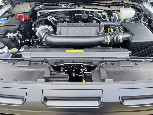 New 2026 Nissan Frontier S w/ Tow Package AWD/4WD image 12