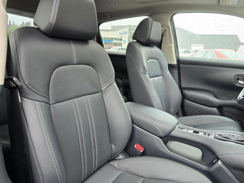 Certified 2024 Honda HR-V EX-L image 8