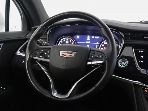Used 2022 Cadillac XT6 Premium Luxury w/ Technology Package image 24