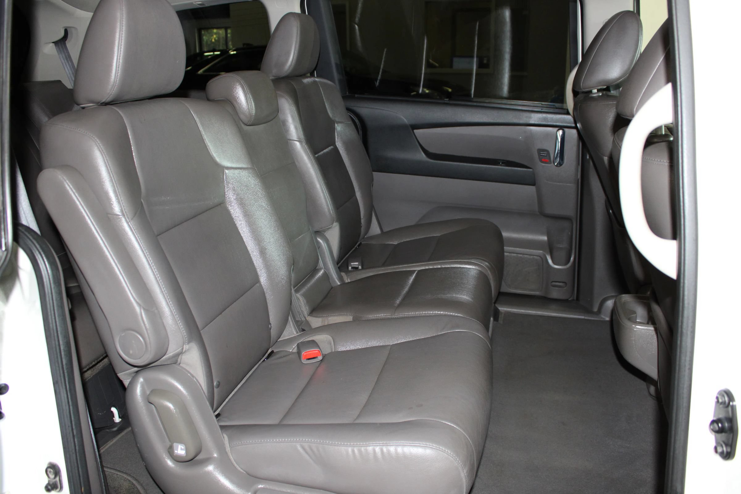 Used 2016 Honda Odyssey EX-L image 34