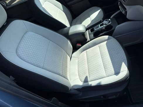 Used 2023 Ford Escape Active w/ Tech Pack #2 AWD/4WD image 29
