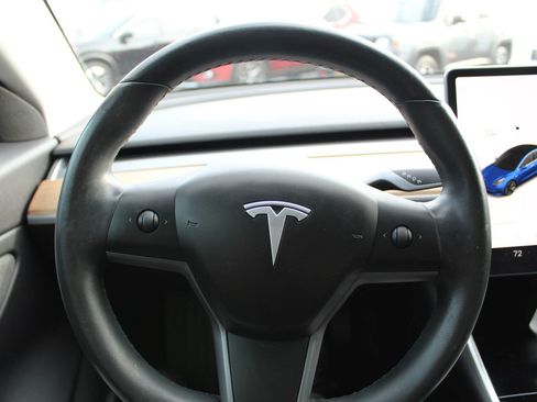 Used 2018 Tesla Model 3 Long Range AWD/4WD image 16