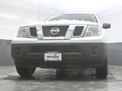 Used 2019 Nissan Frontier S image 26