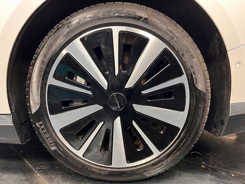 Used 2023 Lucid Air Touring image 24