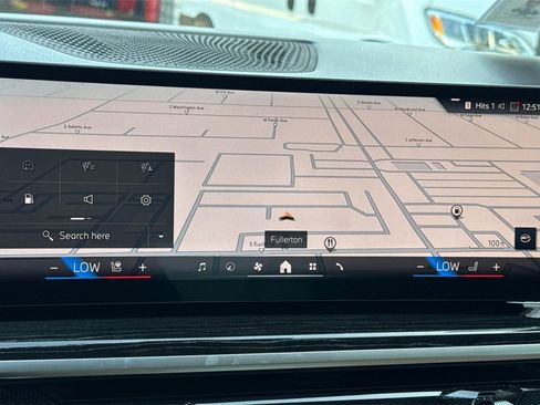 Used 2026 BMW X5 xDrive40i w/ M Sport Package image 24