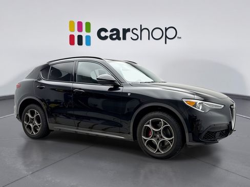 Used 2022 Alfa Romeo Stelvio Ti w/ Active Assist Plus Package AWD/4WD image 7