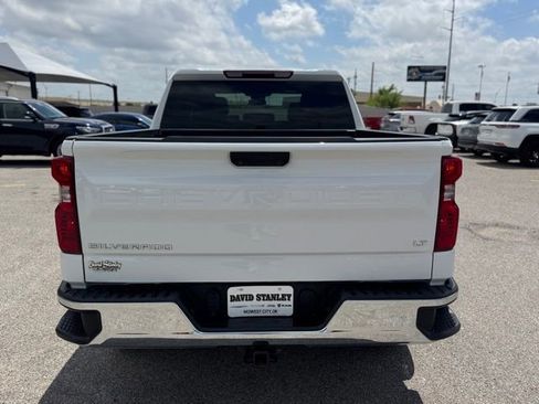 Used 2023 Chevrolet Silverado 1500 LT AWD/4WD image 5