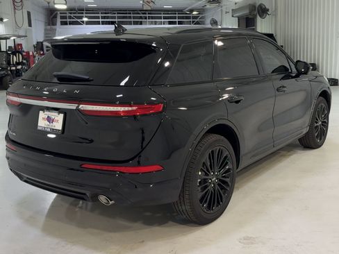 New 2026 Lincoln Corsair Reserve w/ Jet Appearance Package image 9