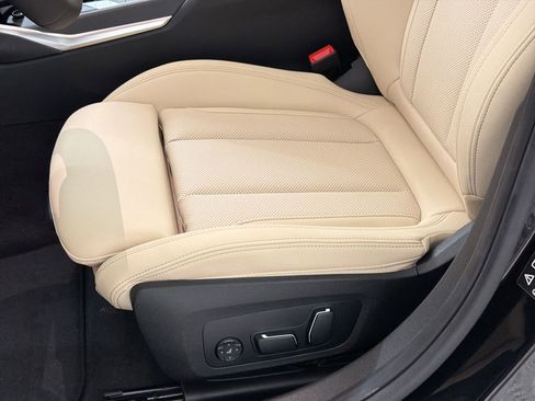 New 2026 BMW 330i xDrive Sedan w/ Premium Package AWD/4WD image 14