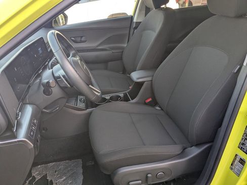 Used 2024 Hyundai Kona SEL w/ Convenience Package image 34