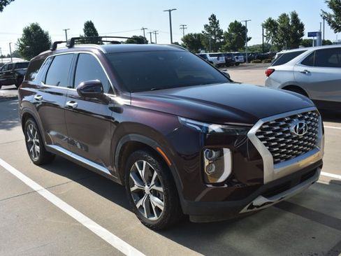Used 2022 Hyundai Palisade SEL w/ Convenience Package AWD/4WD image 2