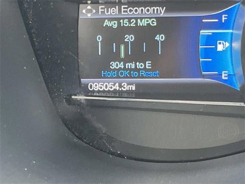 Used 2018 Ford Explorer XLT w/ Equipment Group 202A image 39