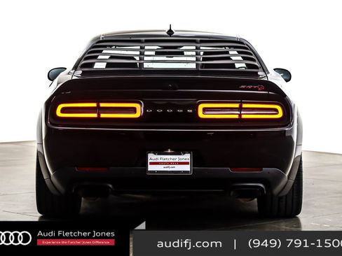 Used 2019 Dodge Challenger SRT Hellcat Redeye image 5