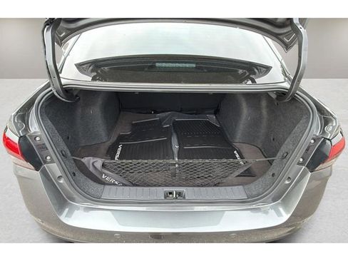 Used 2025 Nissan Versa SR w/ Trunk Package FWD image 30