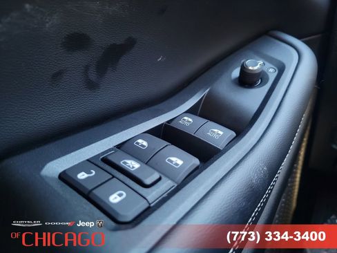 New 2026 Jeep Grand Cherokee Laredo image 25