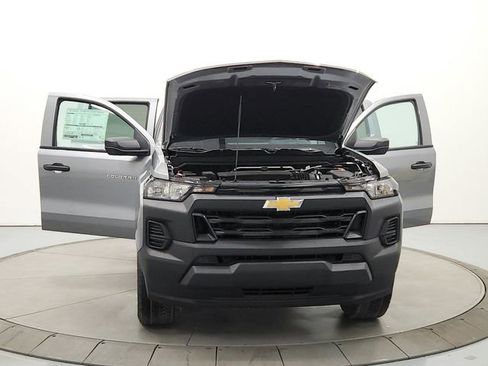 New 2026 Chevrolet Colorado W/T w/ WT Custom Package RWD image 10