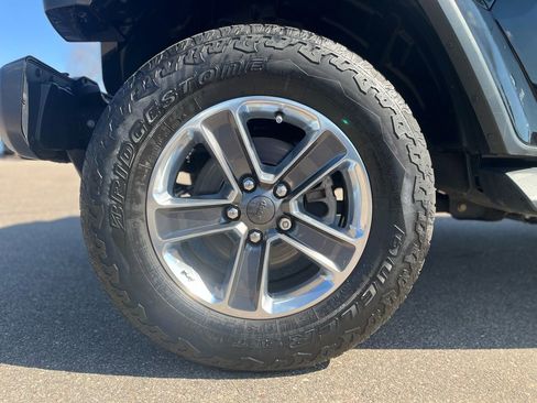 Used 2020 Jeep Wrangler Unlimited Sahara w/ Cold Weather Group image 10