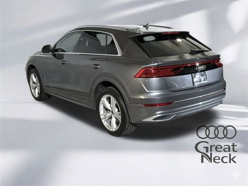 Used 2023 Audi Q8 Premium w/ Convenience Package image 7