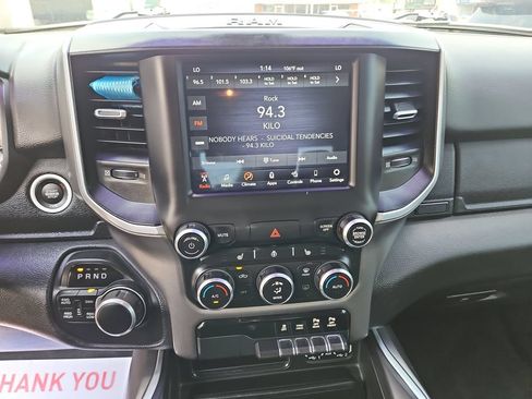 Used 2020 RAM 1500 Big Horn AWD/4WD image 17